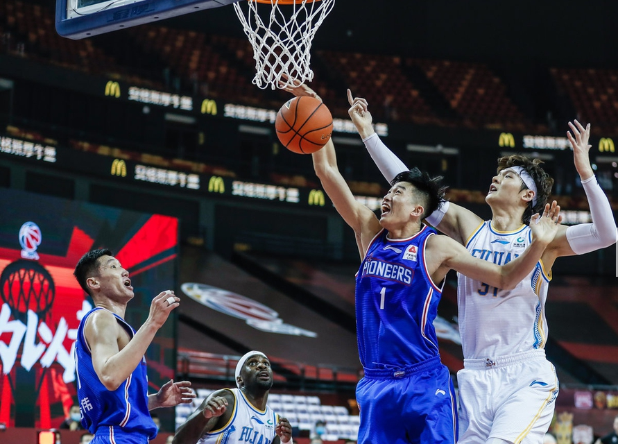 米乐注册网址包含加时末段突围战来临；辽宁本钢围绕欧超杯迎来里程碑；气氛紧张；轮换策略成焦点的词条